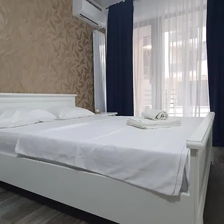 Tomis Promenada Luxury Studio 아파트 *